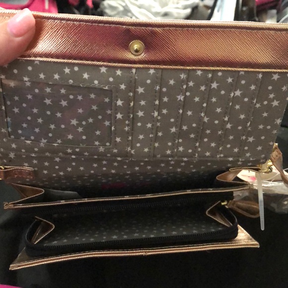 Luv Betsey by Betsey Johnson Crossbody Wallet - Picture 3 of 5
